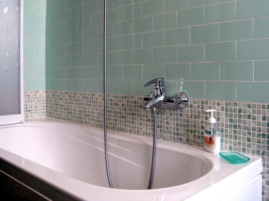 Apartmán Casa Anto Lezzeno Pokoj fotografie